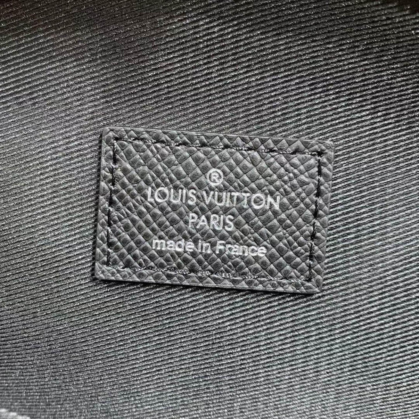 Premium Avenue Sling Bag