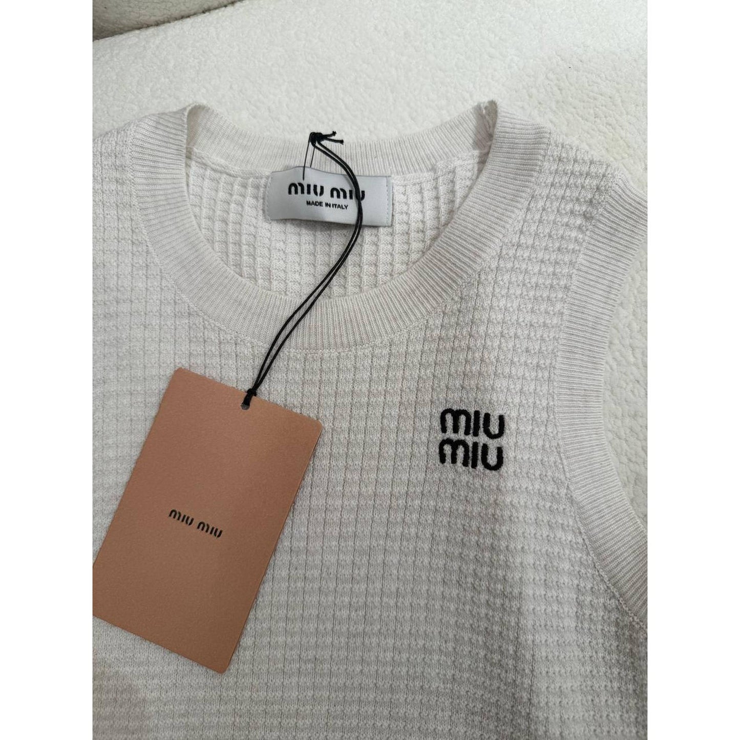 White Knitted Women’s Set
