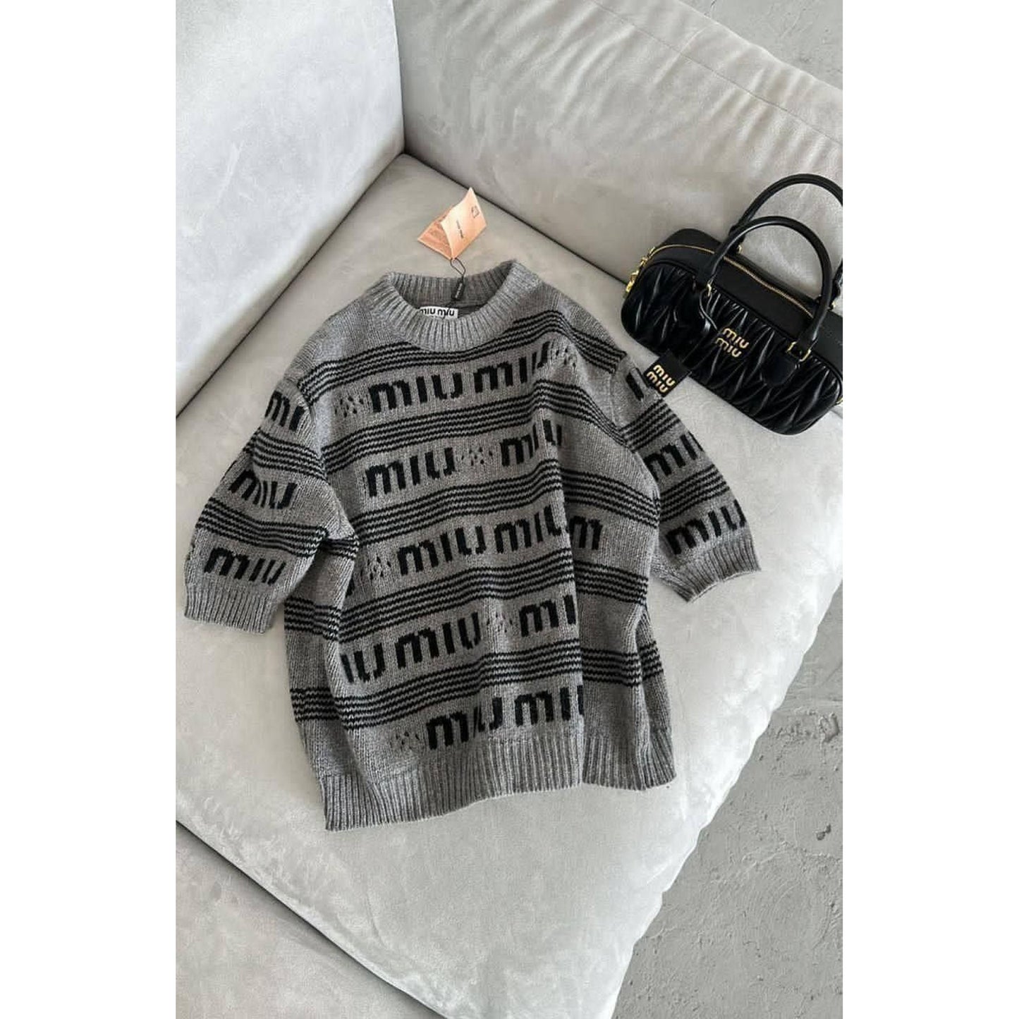 Grey Knitted Women Sweater with Short Sleeve