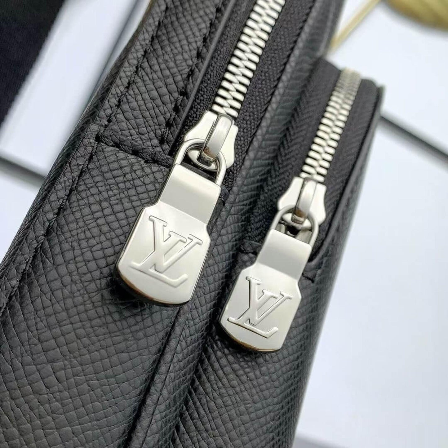 Premium Avenue Sling Bag