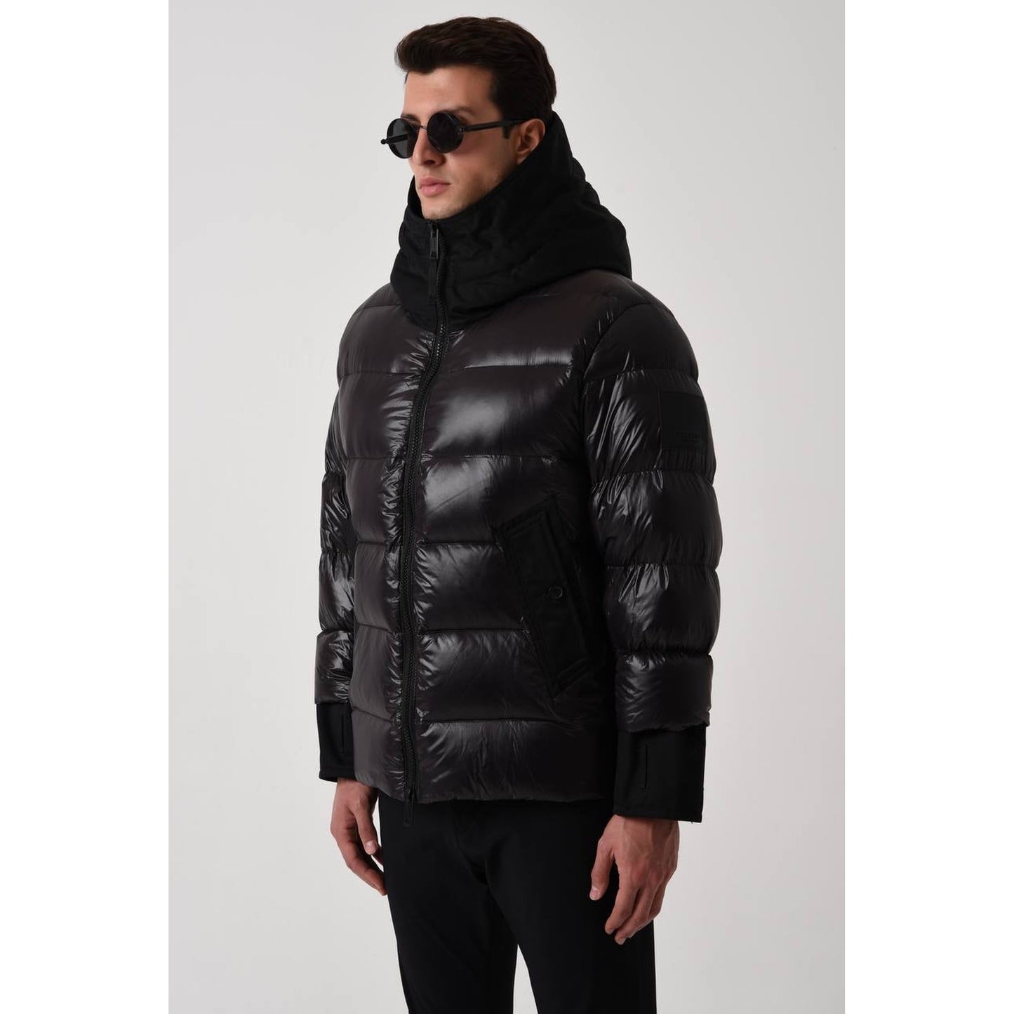 Black Puffer bunda