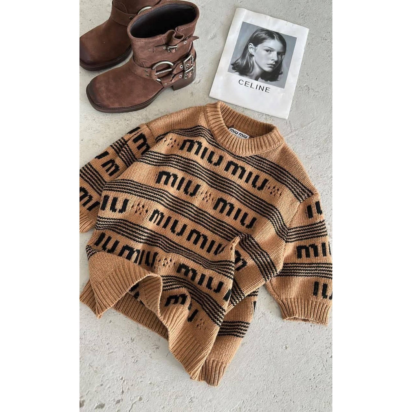 Brown Women Knitted Sweater with Short Sleeve