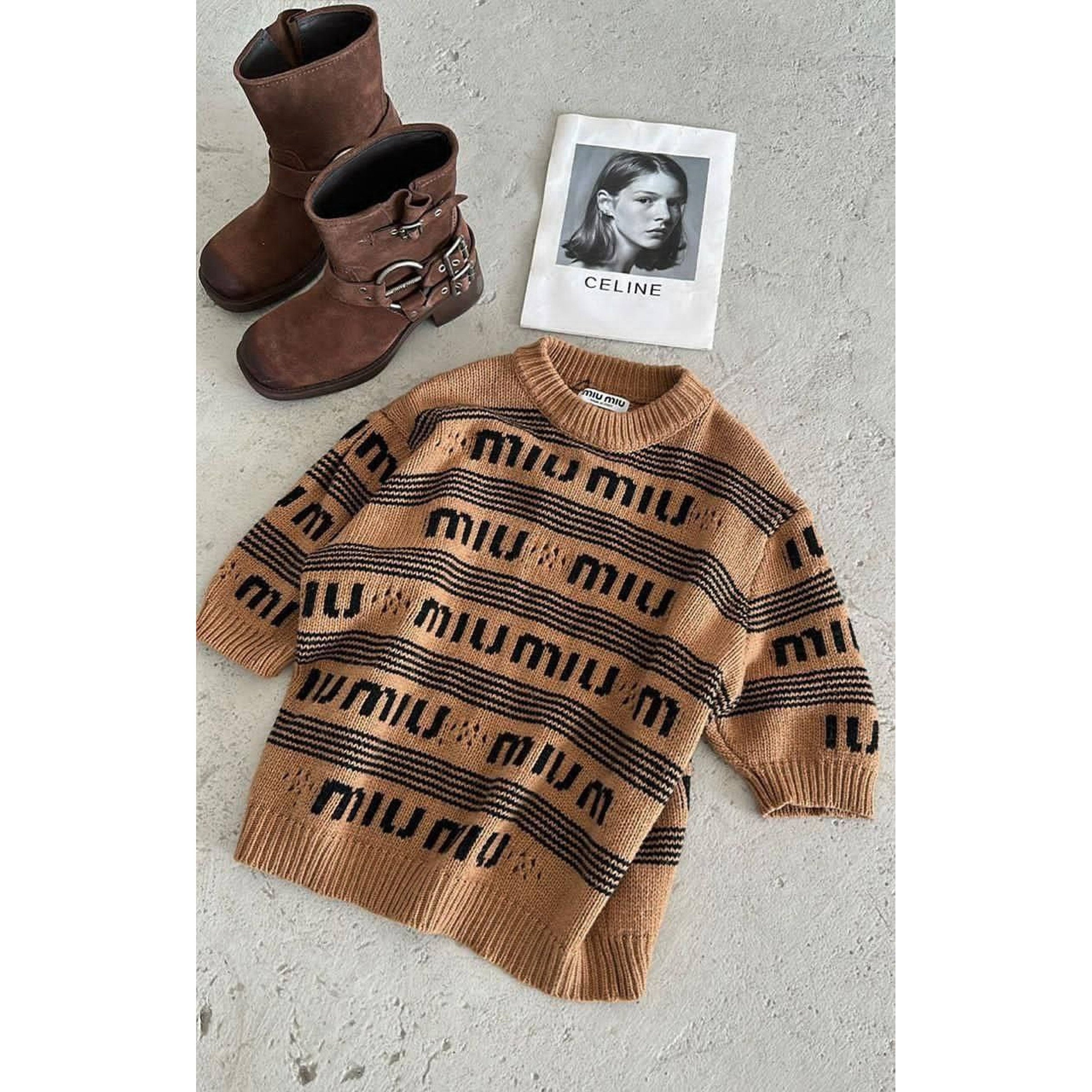 Brown Women Knitted Sweater with Short Sleeve