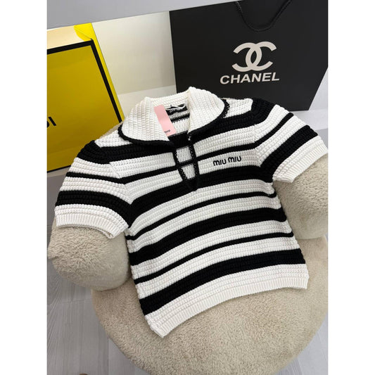 White Knitted Women’s T-Shirt
